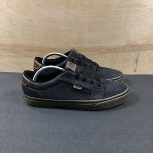 Vans Off the Wall Low Top Black Sneaker